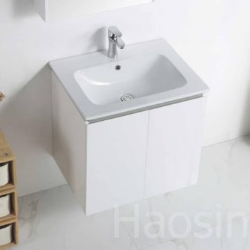 ZC-60V1白色60CM雙開門櫃-銀色間隔