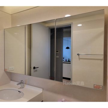 多種規格尺寸鏡櫃拼接成大鏡櫃